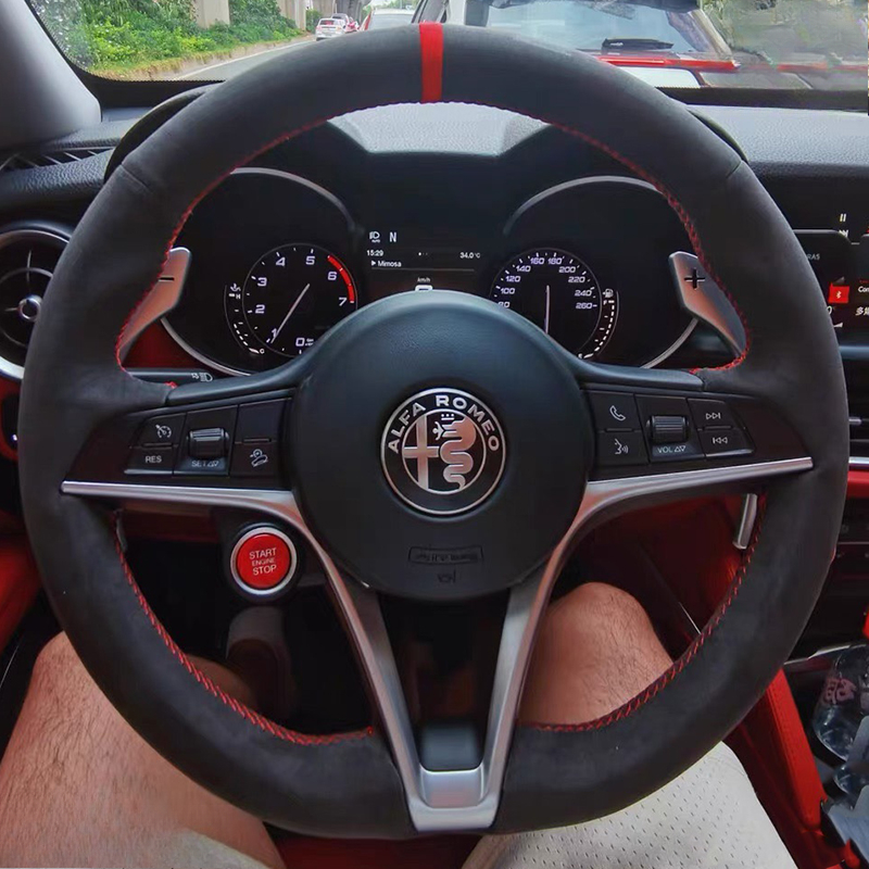 Per Alfa Romeo Giulia Stelvio  - Car Steering Wheel Cover Anti Slip Breathable recensione e prezzo